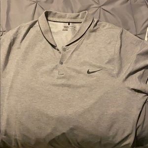 Nike Polo very nice gently worn.
